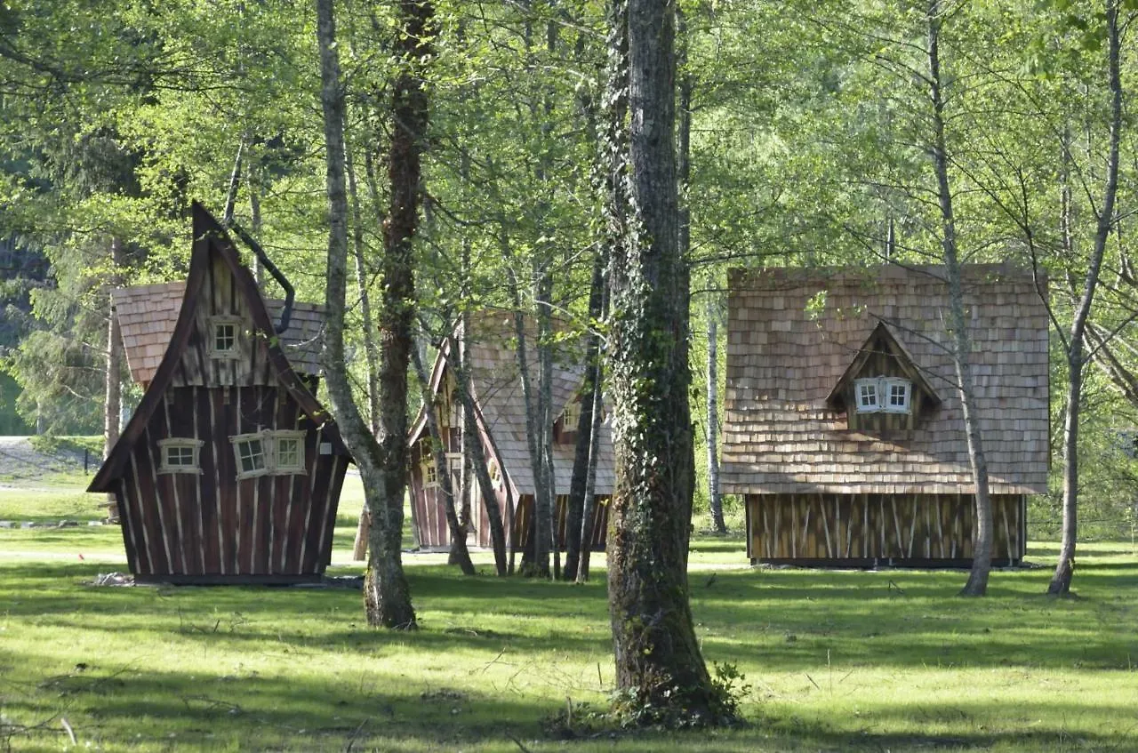 Les Lodges du Lac Saint-Alban-de-Montbel Hôtel