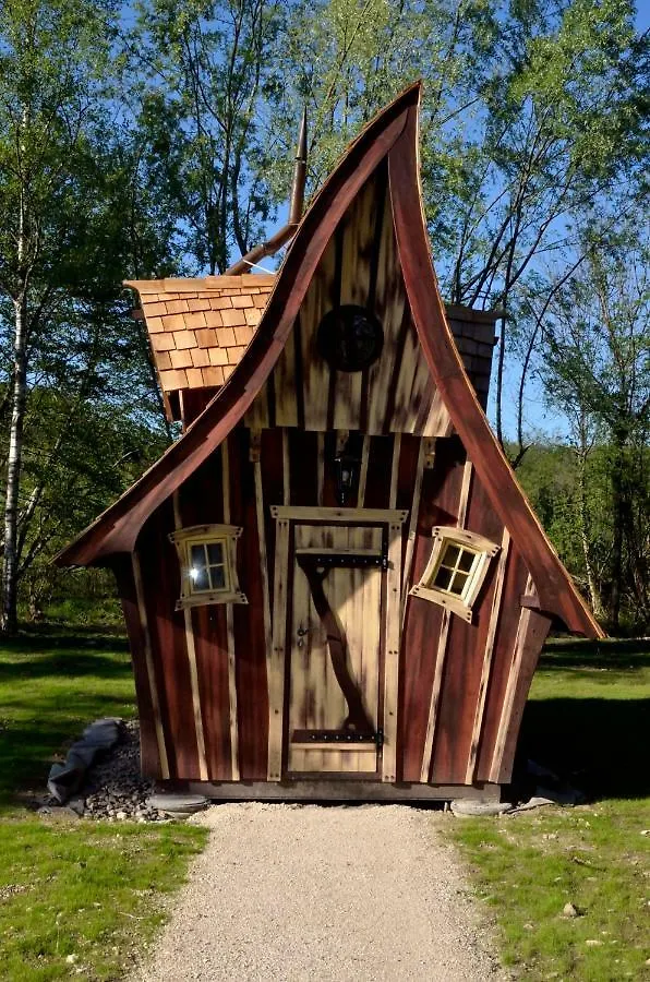 Hotel Les Lodges Du Lac Saint-Alban-de-Montbel